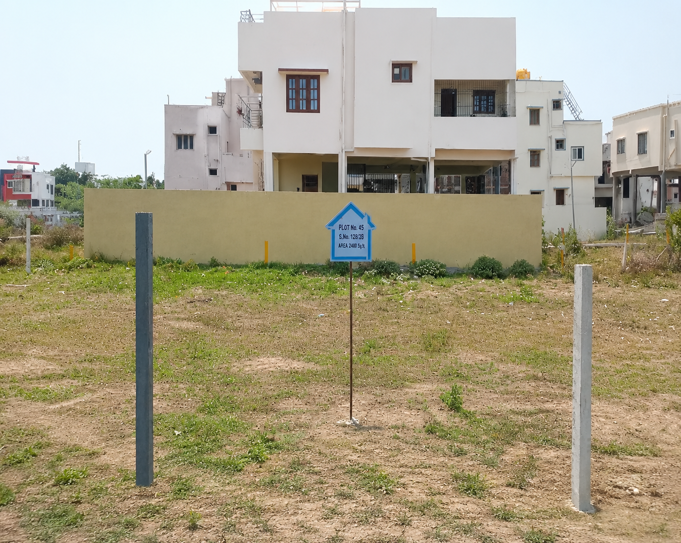 Plots in perungalathur