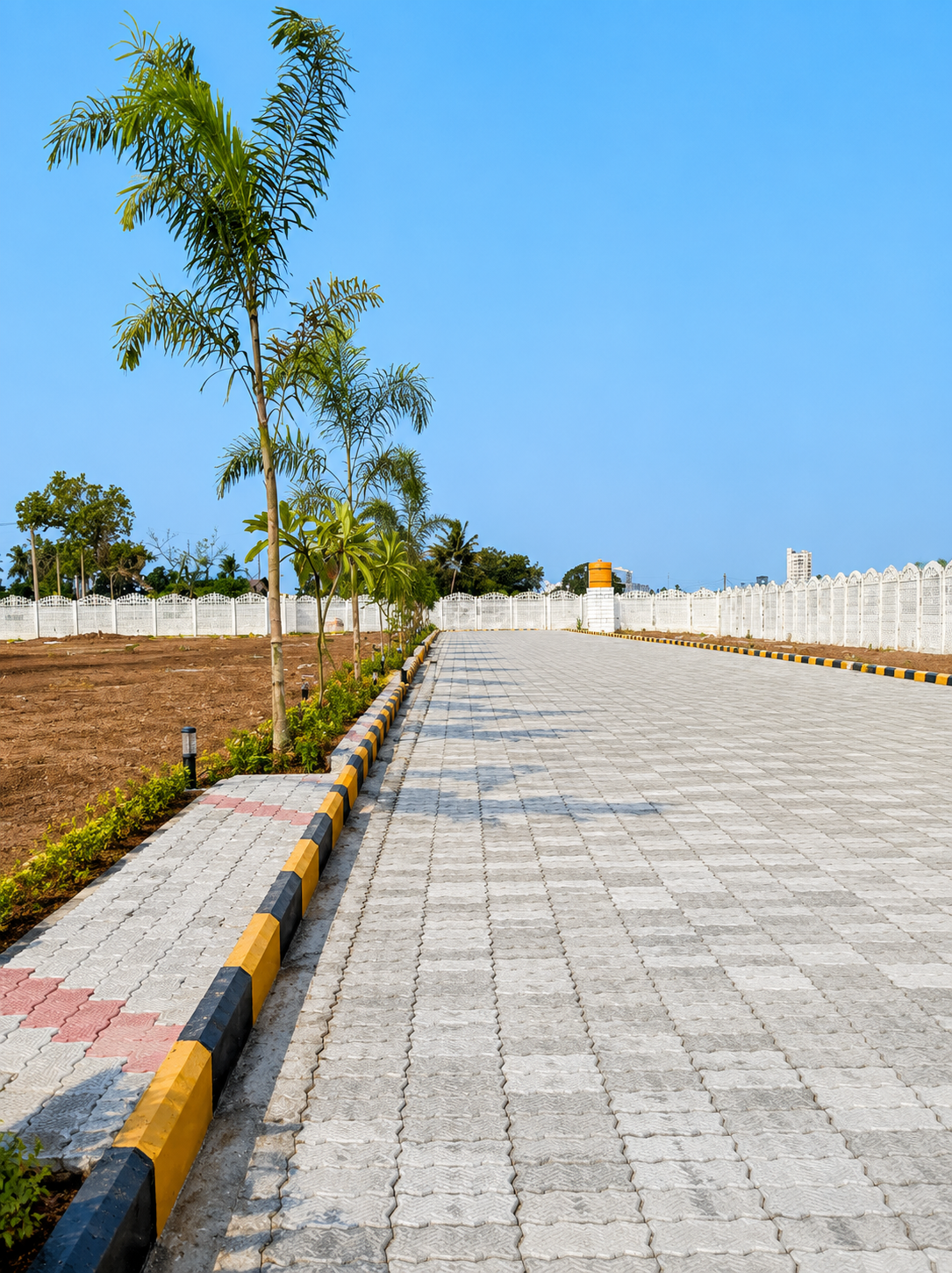 Plots in perungalathur